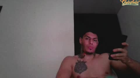 Snapshot of jq401055 chatting on 02/15/25, 08:22 Jaxxx67 online show from 02/15/25, 08:22