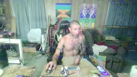 jrizzle1111 online show from 10/04/25, 08:12