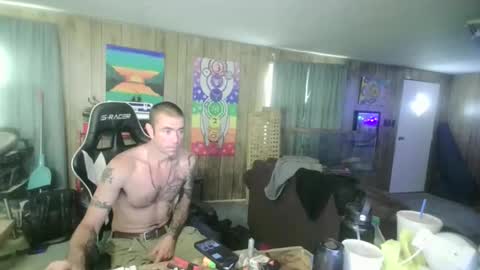 jrizzle1111 online show from 11/23/25, 01:33