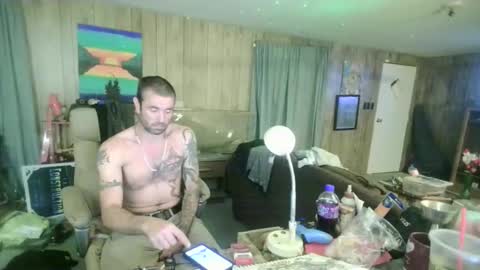 jrizzle1111 online show from 02/25/26, 07:18