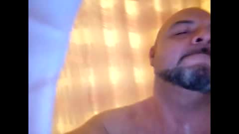 Snapshot of jrmoney420420 chatting on 11/15/25, 10:48 jrmoney420420 online show from 11/15/25, 10:48