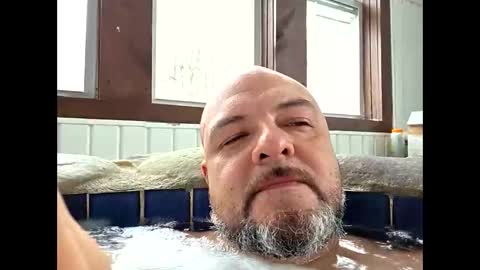 Snapshot of jrmoney420420 chatting on 11/20/25, 07:02 jrmoney420420 online show from 11/20/25, 07:02