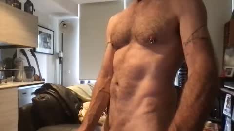 Snapshot of jrocket2 chatting on 11/03/25, 05:42 jrocket2 online show from 11/03/25, 05:42