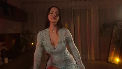 Jennifer Diaz online show from 04/18/26, 10:43