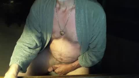Snapshot of jt335577 chatting on 05/19/26, 03:57 jt335577 online show from 05/19/26, 03:57