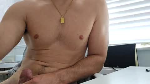 Snapshot of jt_345 chatting on 07/11/26, 12:08 jt_345 online show from 07/11/26, 12:08