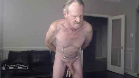 Snapshot of jtull52 chatting on 12/22/24, 12:17 jtull52 online show from 12/22/24, 12:17