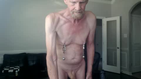 Snapshot of jtull52 chatting on 09/23/25, 05:27 jtull52 online show from 09/23/25, 05:27