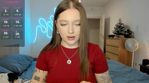 Julia and Julia online show from 01/15/26, 01:48