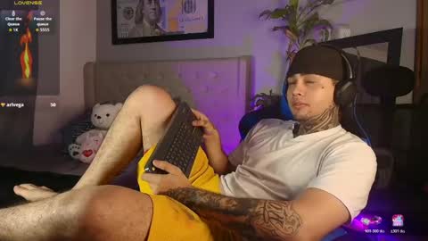 juan_alvarez18 online show from 03/07/26, 05:15