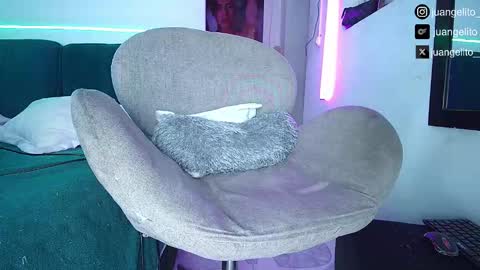 Snapshot of juan_angel69 chatting on 09/30/25, 07:46 juan angel online show from 09/30/25, 07:46