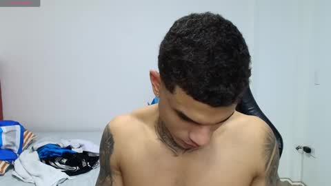 juan_gomez_1 online show from 05/19/26, 11:11