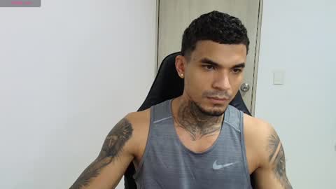 juan_gomez_1 online show from 06/11/26, 05:16
