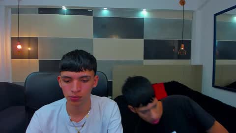 JuanSteven online show from 02/18/25, 04:37