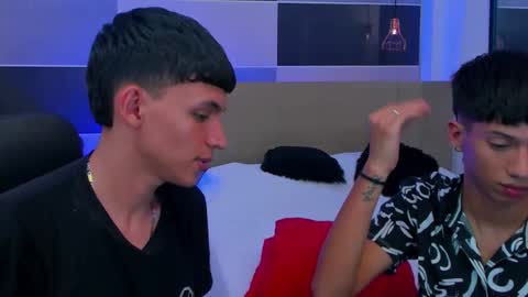 JuanSteven online show from 02/20/25, 07:34