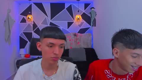 JuanSteven online show from 10/22/25, 04:13