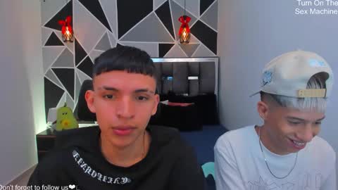 JuanSteven online show from 04/24/26, 01:41