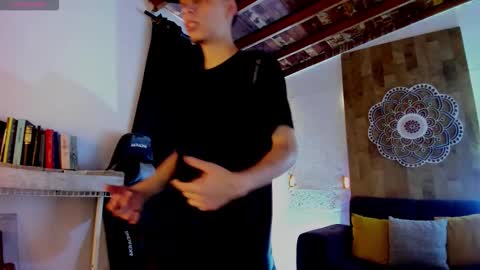 Juan Posada online show from 02/16/26, 05:53