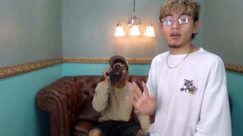 juan_saul1 online show from 05/01/26, 07:29