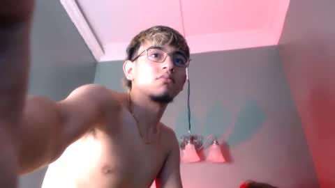 juan_saul1 online show from 05/11/26, 07:22