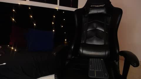 Snapshot of juancamilo66_ chatting on 02/04/25, 03:11 juancamilo66_ online show from 02/04/25, 03:11