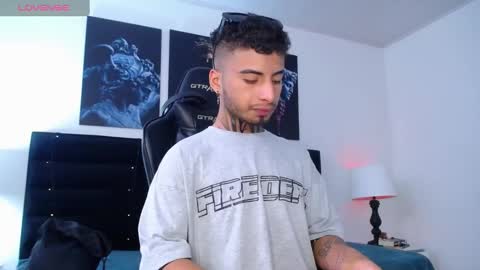 Snapshot of juancamilo66_ chatting on 02/12/25, 07:13 juancamilo66_ online show from 02/12/25, 07:13