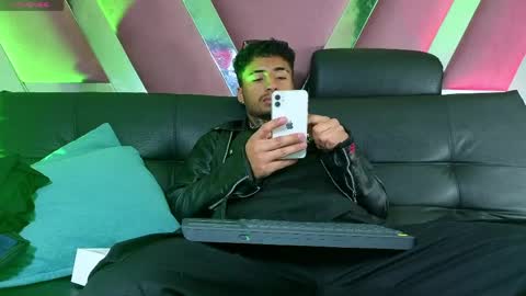 Snapshot of juancamilo66_ chatting on 05/18/26, 01:13 juancamilo66_ online show from 05/18/26, 01:13