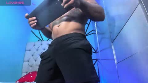 independent model online show from 07/22/26, 04:43