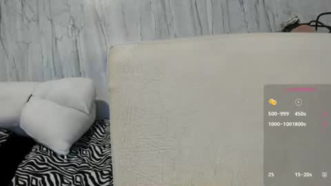 Snapshot of juandiamonds chatting on 07/04/26, 12:11 Juan David online show from 07/04/26, 12:11