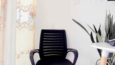 Juan Diego Uribe online show from 12/03/25, 07:01