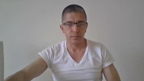 juanearth1 online show from 04/01/26, 06:05