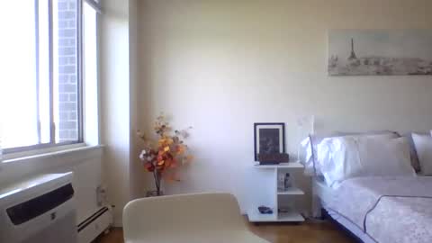 juanearth1 online show from 06/01/26, 09:49