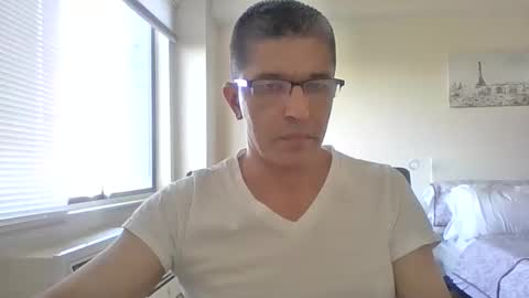 juanearth1 online show from 06/08/26, 10:43