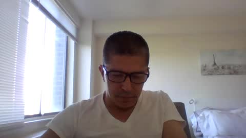 juanearth1 online show from 06/09/26, 10:10