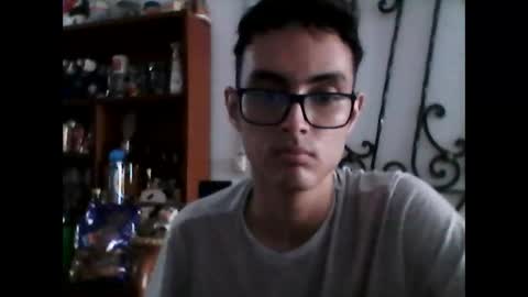 Snapshot of juanesan chatting on 02/19/25, 03:05 Juanesan CaballeroSolitario online show from 02/19/25, 03:05