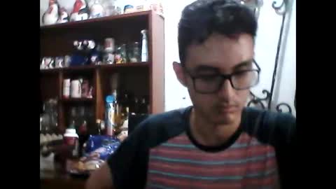 Snapshot of juanesan chatting on 02/26/25, 02:57 Juanesan CaballeroSolitario online show from 02/26/25, 02:57