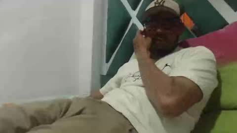 Snapshot of juanfe_style chatting on 09/30/25, 11:54 juanfe_style online show from 09/30/25, 11:54