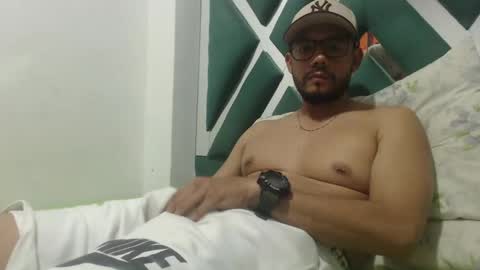 juanfe_style online show from 11/12/25, 11:14