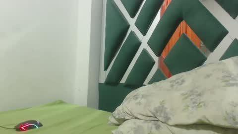 juanfe_style online show from 12/16/25, 03:55