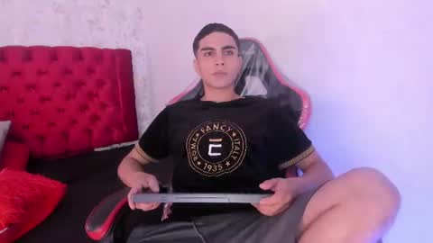Snapshot of juanga_briel chatting on 07/12/26, 12:18 JUAN GABRIEL online show from 07/12/26, 12:18