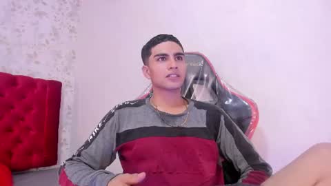Snapshot of juanga_briel chatting on 07/13/26, 12:30 JUAN GABRIEL online show from 07/13/26, 12:30