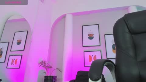 juanita__acosta online show from 02/04/26, 11:31