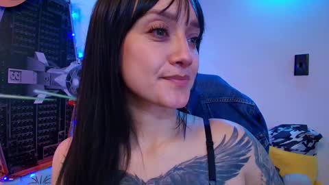 Juanita online show from 02/05/25, 09:18