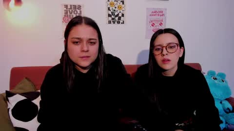 juanitaaa_ online show from 06/03/26, 03:31
