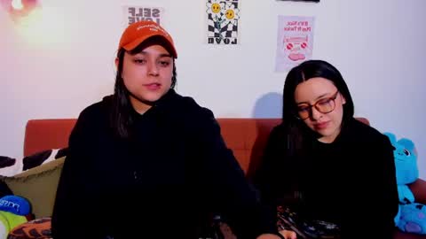 juanitaaa_ online show from 06/22/26, 04:09