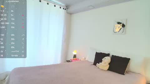 Blue online show from 07/06/26, 05:15
