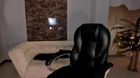 Juanita Clay online show from 03/07/26, 07:33