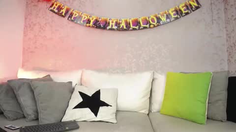 Juan k online show from 10/11/25, 01:42