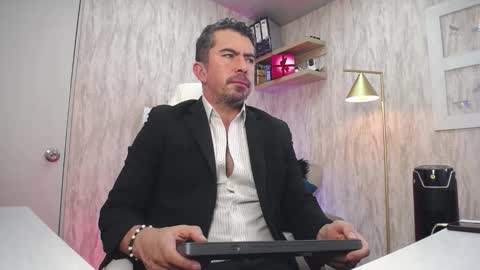 Juan k online show from 03/03/26, 03:01