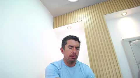 Juan k online show from 04/24/26, 01:02